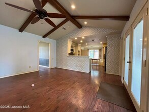 3808 54th St in Lubbock, TX - Foto de edificio - Building Photo