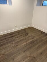 3329 W Van Buren St in Chicago, IL - Foto de edificio - Building Photo