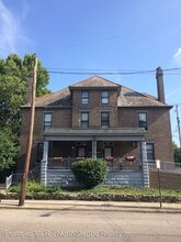 77 W Hubbard Ave in Columbus, OH - Building Photo - Building Photo