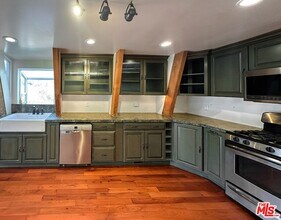 2445 Burson Rd in Topanga, CA - Building Photo - Building Photo