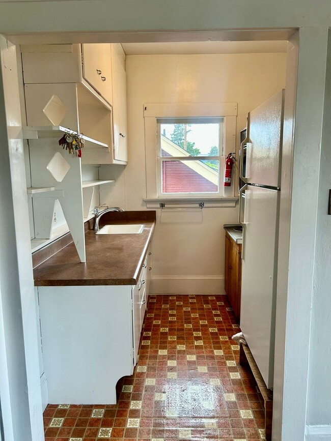 4193 Shafter Ave in Oakland, CA - Building Photo - Building Photo