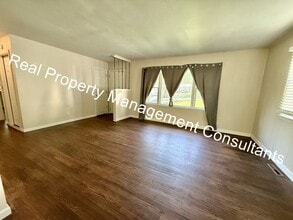 5219 NE 50th St in Kansas City, MO - Building Photo - Building Photo