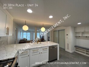 20 38th Pl in Long Beach, CA - Building Photo - Building Photo