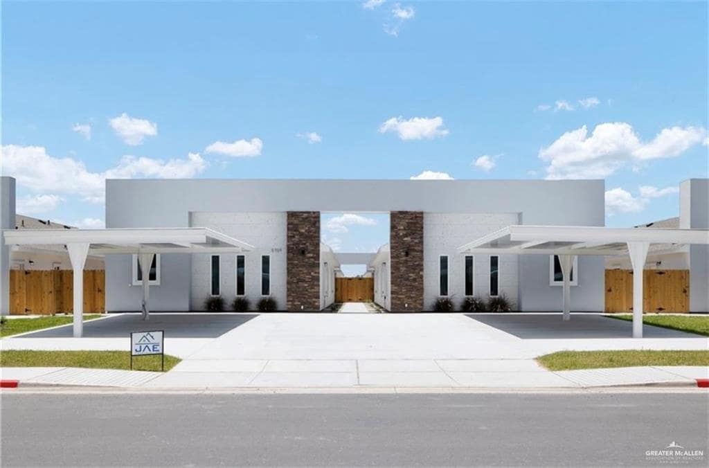 5709 Northwestern Ave in Mission, TX - Building Photo
