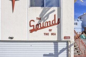 The Sounds of The Sea in Manhattan Beach, CA - Building Photo - Building Photo