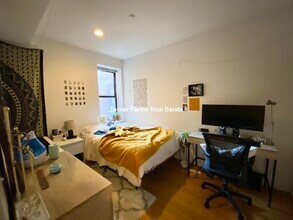 64 Louis Prang St, Unit 3 in Boston, MA - Foto de edificio - Building Photo
