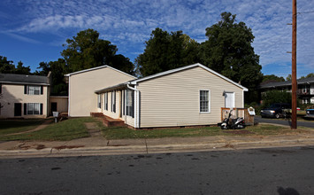 Westhaven Apartments in Charlotte, NC - Building Photo - Building Photo