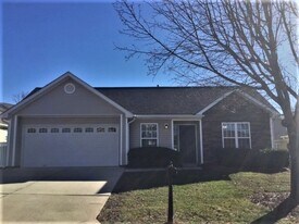 149 Charlotte Ct in Winston-Salem, NC - Building Photo