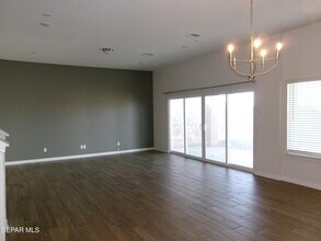 11361 Hidalgo Dr in Socorro, TX - Building Photo - Building Photo