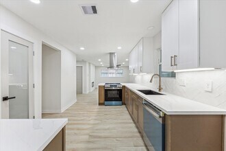 9627 Vilven Ln in Houston, TX - Building Photo - Building Photo