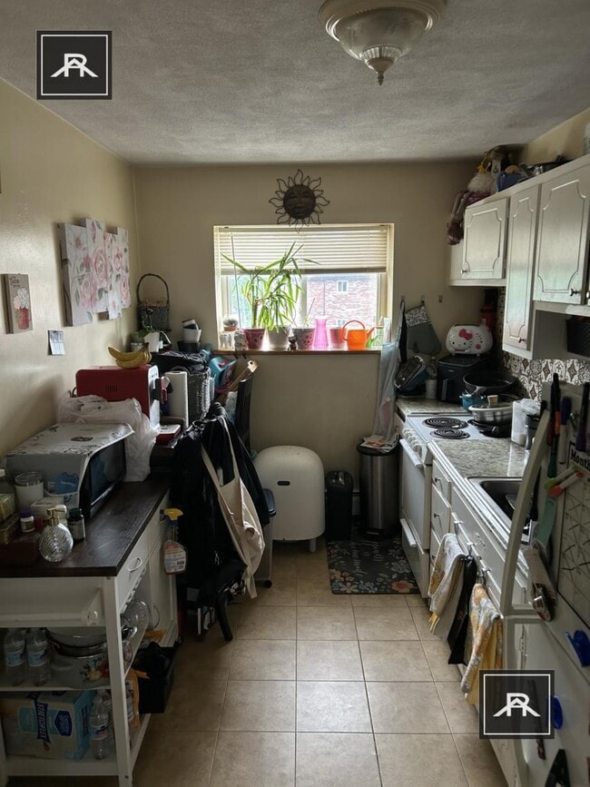 property at 33 Westgate Rd