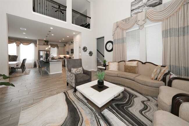 property at 7303 Kingbird Cv Ct