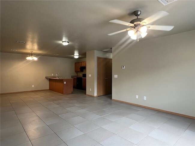 1132 Remington Dr, Unit B in Springdale, AR - Building Photo - Building Photo