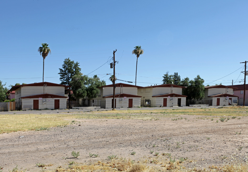 Shouse Fourplexes in Mesa, AZ - Foto de edificio