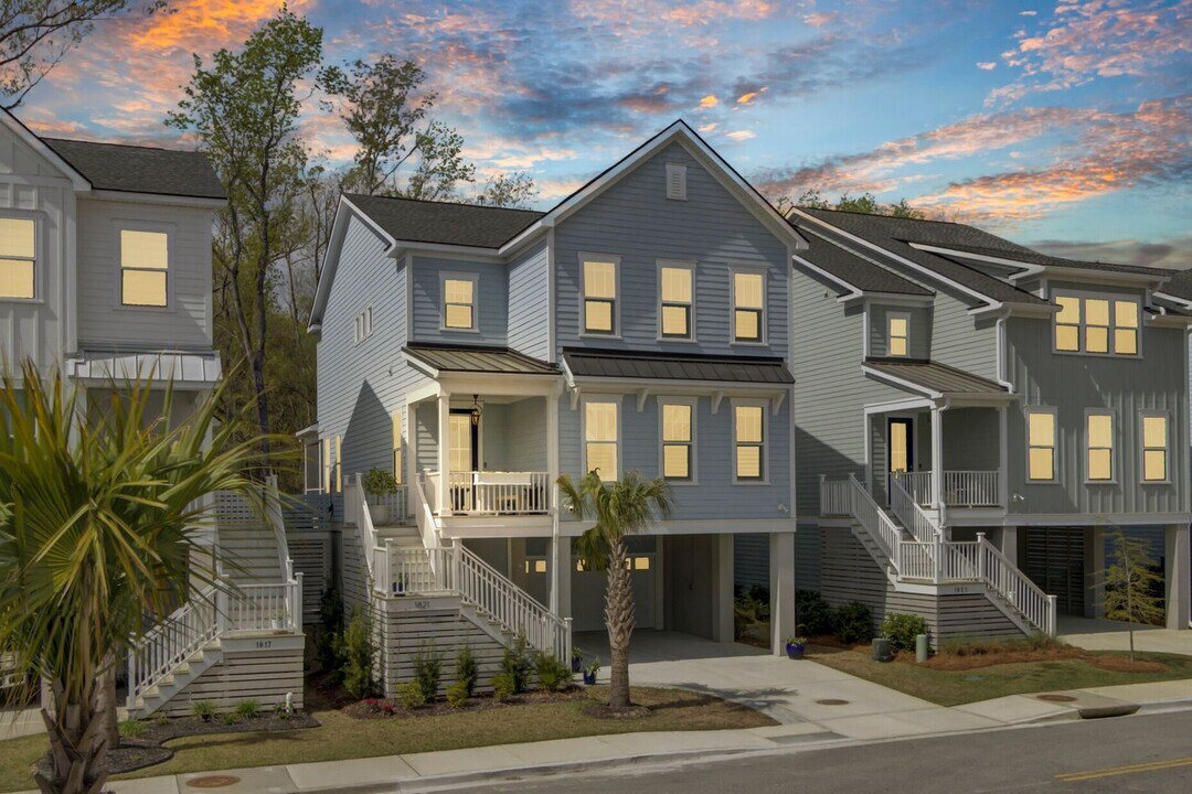 1821 Mead Ln in Johns Island, SC - Building Photo