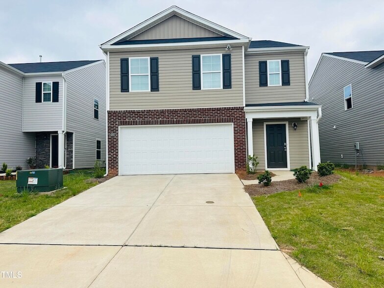 4507 Heatherly Rd in Winston-Salem, NC - Building Photo
