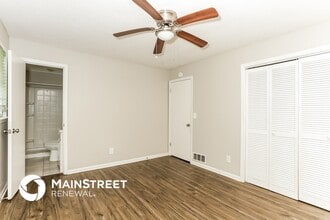 6199 Miranda Ct in Douglasville, GA - Foto de edificio - Building Photo