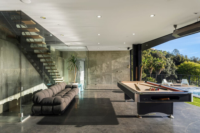 2649 La Cuesta Dr-Unit -ID1042962P in Los Angeles, CA - Foto de edificio - Building Photo