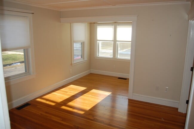 3 Circular Ave in Natick, MA - Building Photo - Building Photo