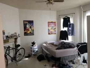 55 Hillside St, Unit 3 in Boston, MA - Foto de edificio - Building Photo