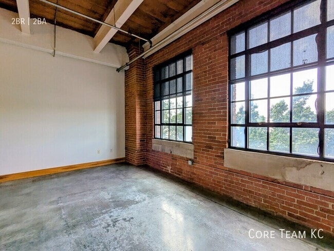 property at 382 W 22nd St
