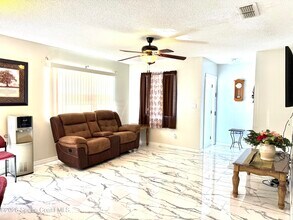 885 Taluga Ave SE in Palm Bay, FL - Building Photo - Building Photo