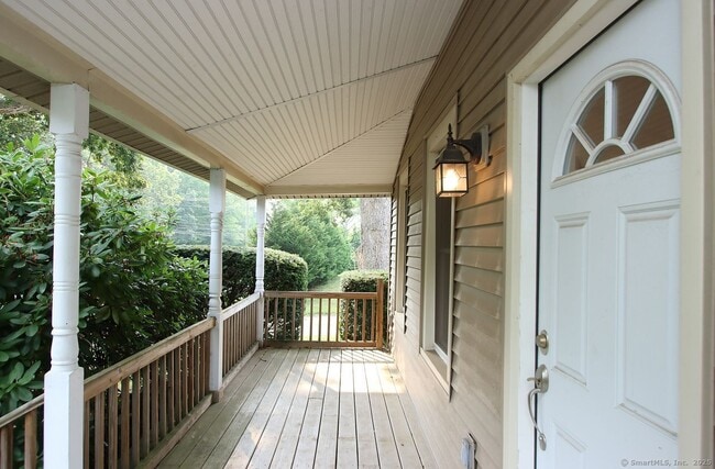 141 Duck Hole Rd in Madison, CT - Building Photo - Building Photo