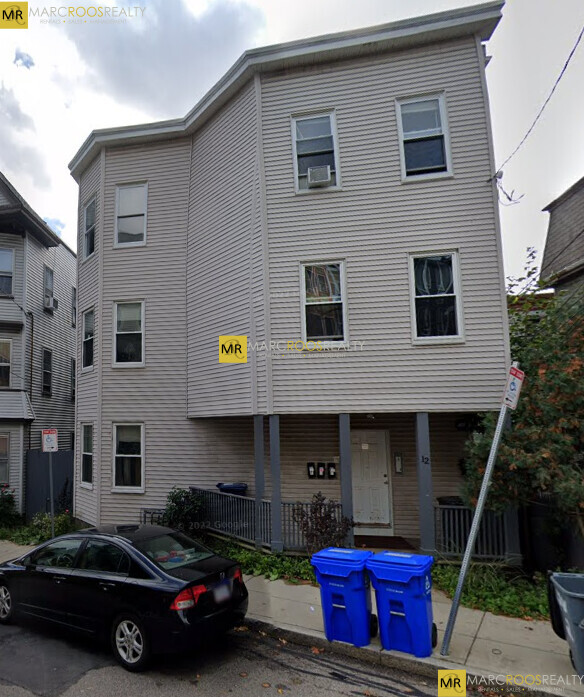 12 Wensley St in Boston, MA - Foto de edificio