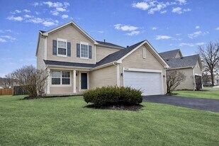 2310 Shiloh Dr in Aurora, IL - Building Photo