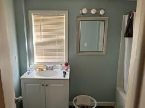 407 N Clinton St in Bloomington, IL - Building Photo - Building Photo