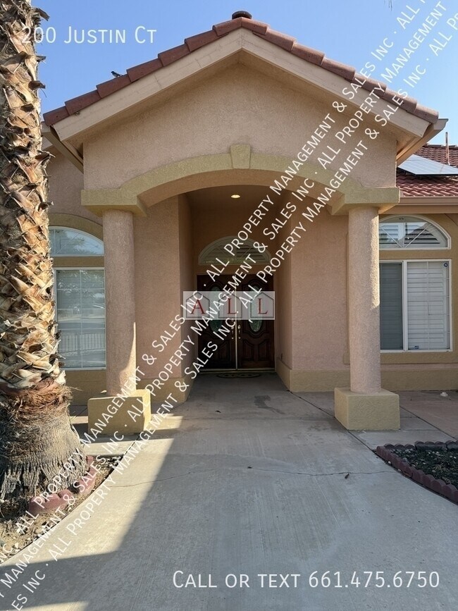 200 Justin Ct in Shafter, CA - Building Photo - Building Photo