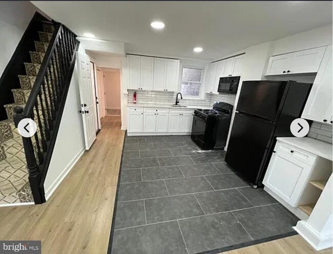 property at 1708 S 10th St
