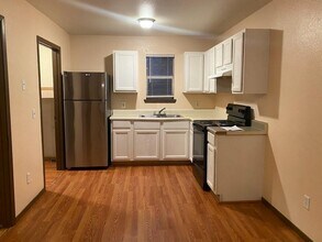 420 Park St in Springdale, AR - Building Photo - Building Photo