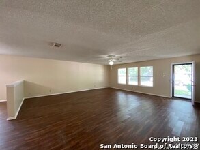 4514 Stradford Pl in San Antonio, TX - Building Photo - Building Photo