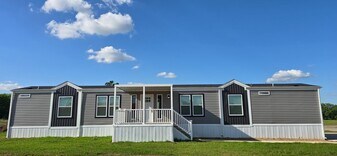 603 Gallop Ct in Oak Grove, KY - Building Photo