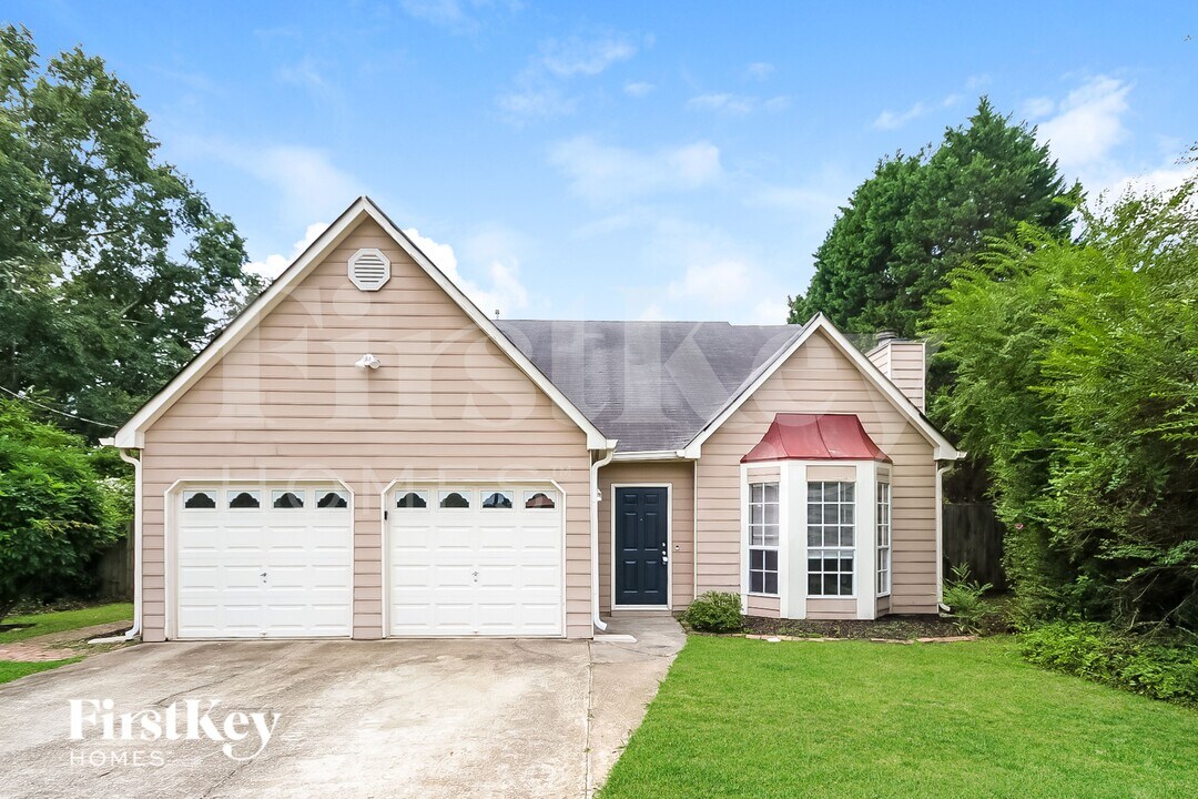 2968 Old Lost Mountain Rd in Powder Springs, GA - Building Photo