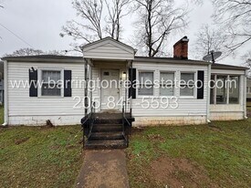 818 Sunset Dr in Birmingham, AL - Building Photo