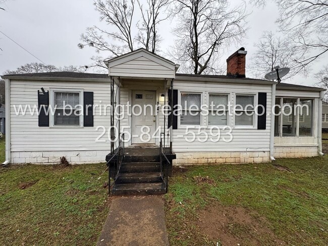 property at 818 Sunset Dr