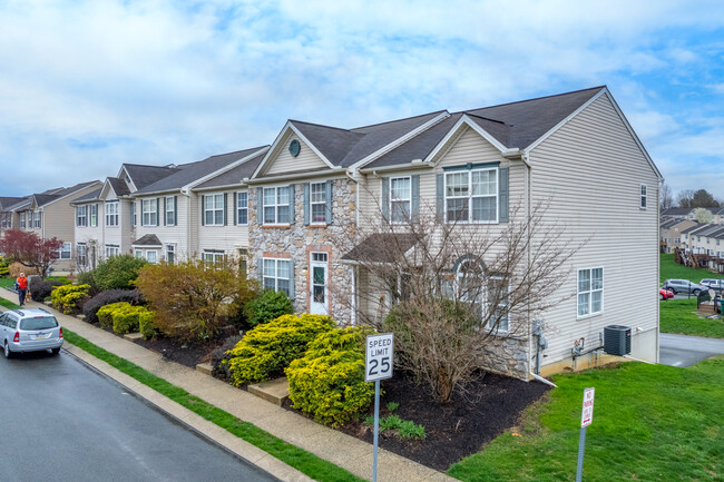 Hawthorne Townhomes in Millersville, PA - Building Photo - Building Photo