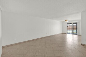 13811 N 37th Way in Phoenix, AZ - Building Photo - Building Photo
