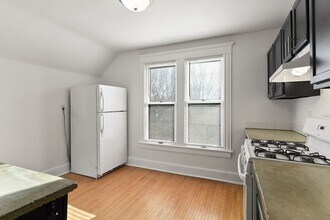 420 N Oliver Ave in Minneapolis, MN - Building Photo - Building Photo