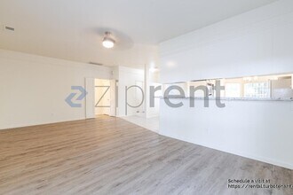 2703 Albany Ave in Davis, CA - Building Photo - Building Photo