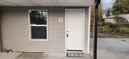 14572 N Saginaw Rd in Clio, MI - Building Photo - Building Photo
