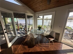 17500 County Rd 101 in Wayzata, MN - Building Photo - Building Photo