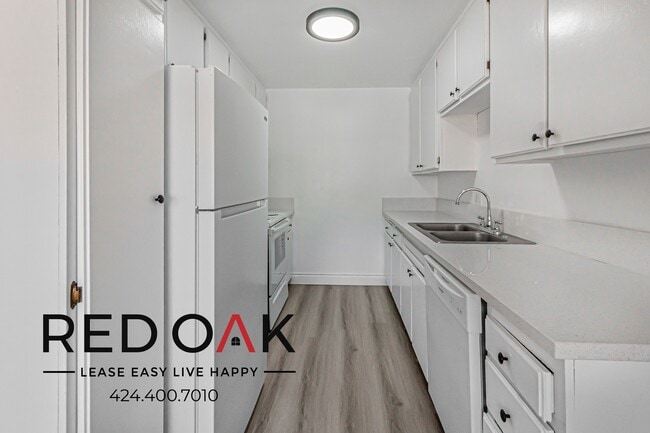 14255 Tyler St in Los Angeles, CA - Building Photo - Building Photo
