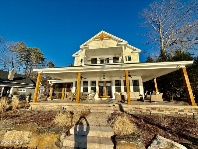 property at 16 Newton St