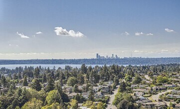 838 103rd Ave NE in Bellevue, WA - Building Photo - Building Photo
