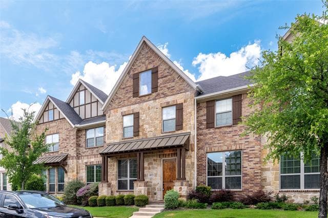 property at 4691B Rhett Ln