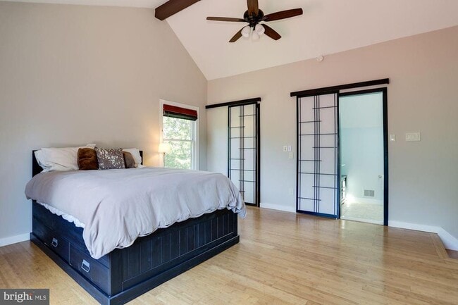 property at 144 N Bedford St