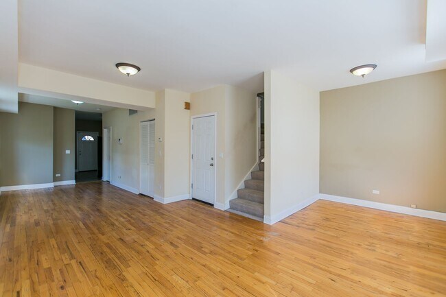 1636 N Spaulding Ave in Chicago, IL - Building Photo - Building Photo